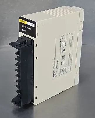 Omron C200H-OC222 Output Module. Loc3B-33