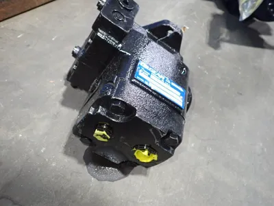 Used OILGEAR PVWW022A1UVLSASPLNNNN Hydraulic Pumps Ohio US | HGR 24 #737911