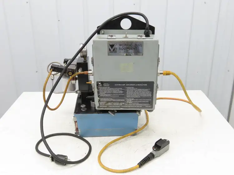 Used VEKTEK _UNKNOWN_ Hydraulic Pumps | Arrow Industrial #619067