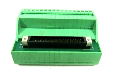 NEW PHOENIX CONTACT 29-00-10-7 I/O DISTRIBUTION MODULE 2900107