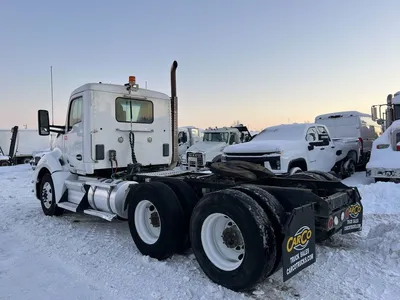 Used 2017 KENWORTH T680 TRACTOR Conventional trucks Minnesota US | Carco Truck & Equipment #1514256