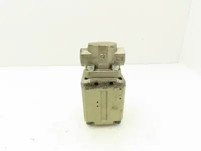 CKD CV2-15AX548 Pneumatic Solenoid Valve 2 Way 2 Position 1/2"NPT