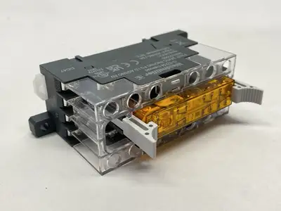 USED WEIDMÜLLER RELAY MODULE 6A 24VDC 2860020000