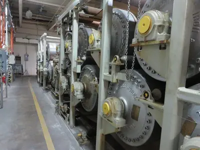 USED PAPER MACHINE LABORATORY