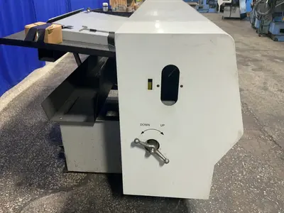 USED 2002 HAAS BAR 300