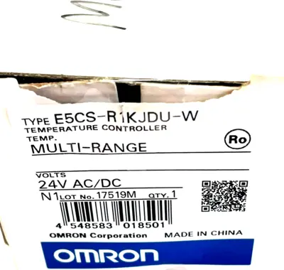 NEW OMRON E5CS-R1KJDU-W TEMPERATURE CONTROLLER 24VAC E5CSR1KJDUW
