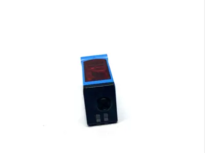 WTB4S-3P2161,  1042040 | Sick WTB4S-3P2161 Photoelectric Proximity Sensor 1042040 - Used