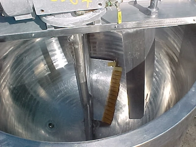USED GROEN SCRAPE AGITATED JACKET KETTLE 300 GALLON KETTLE