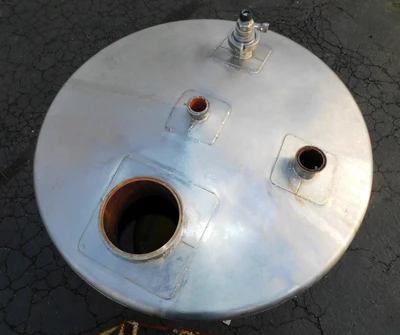 USED 100 GALLON INSULATED TANK 100 GALLON