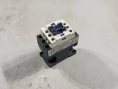 25 Amp, 3 Pole, 3 NO, 115 VAC Coil Contactor C01F7 52296548