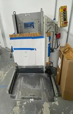 USED 2002 POLAR LW-450-1