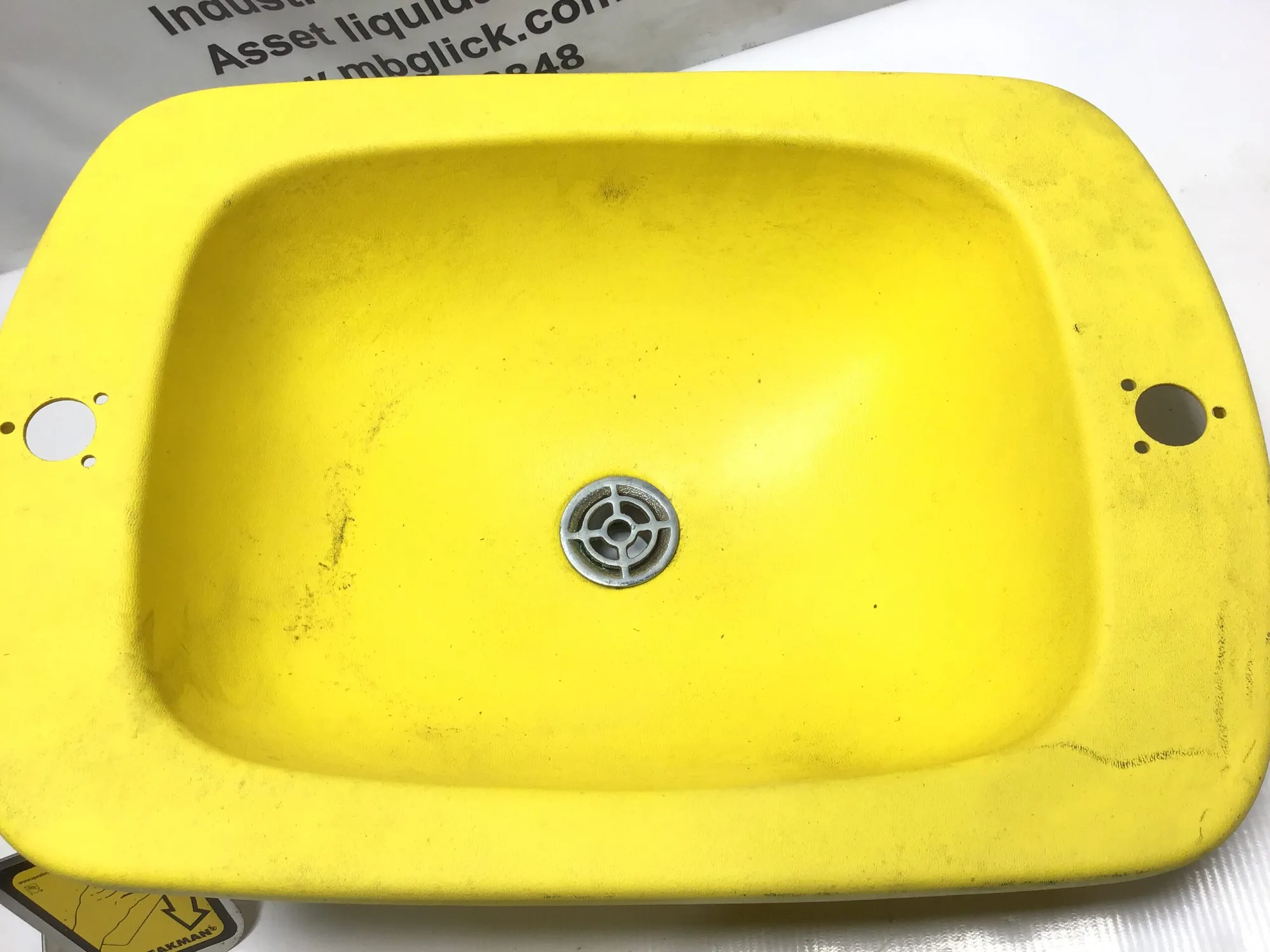 Speakman Bright Yellow Self Rimming Drop In Bathroom Sink Great Deal
