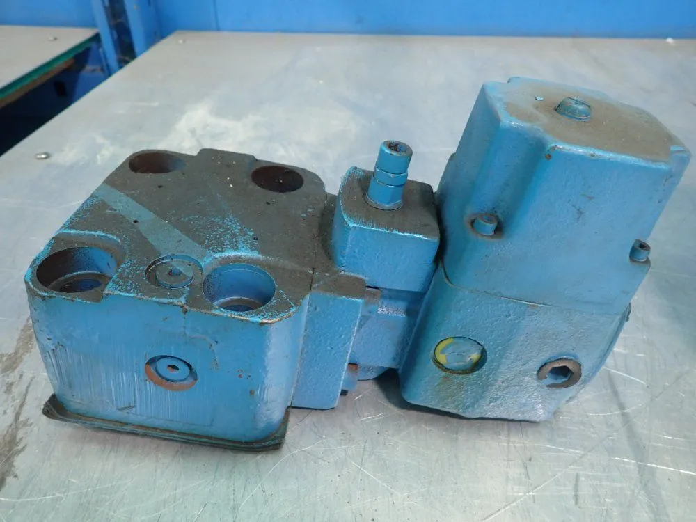 Used VICKERS CGE10122S15 Pumps Ohio US | HGR 24 #776468