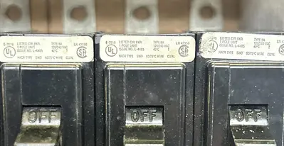 Used CUTLER-HAMMER BA120 Switchgears Ohio US | Surplus Asset Holdings #1185621