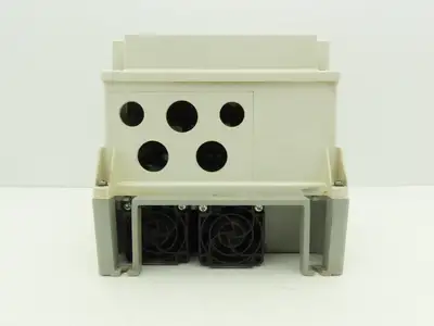 Allen Bradley 20AD040C3AYNANC0 PowerFlex 70 AC Drive 30Hp 480VAC 3Ph 40A Ser A