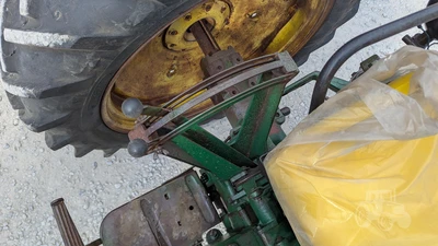 USED 1953 JOHN DEERE 40