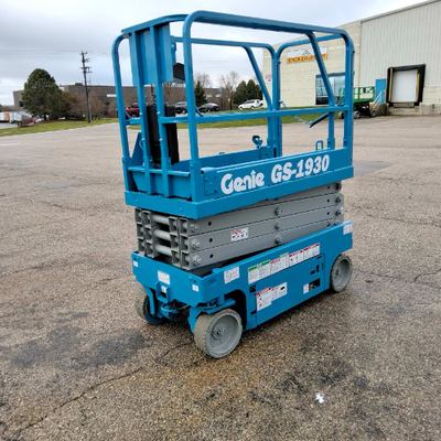 USED 2017 Genie GS-1930