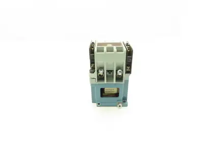 ABB Asea EFLG30-G20R Motor Starter Contactor 30A 240/500V AC/DC 15Hp 120V Coil