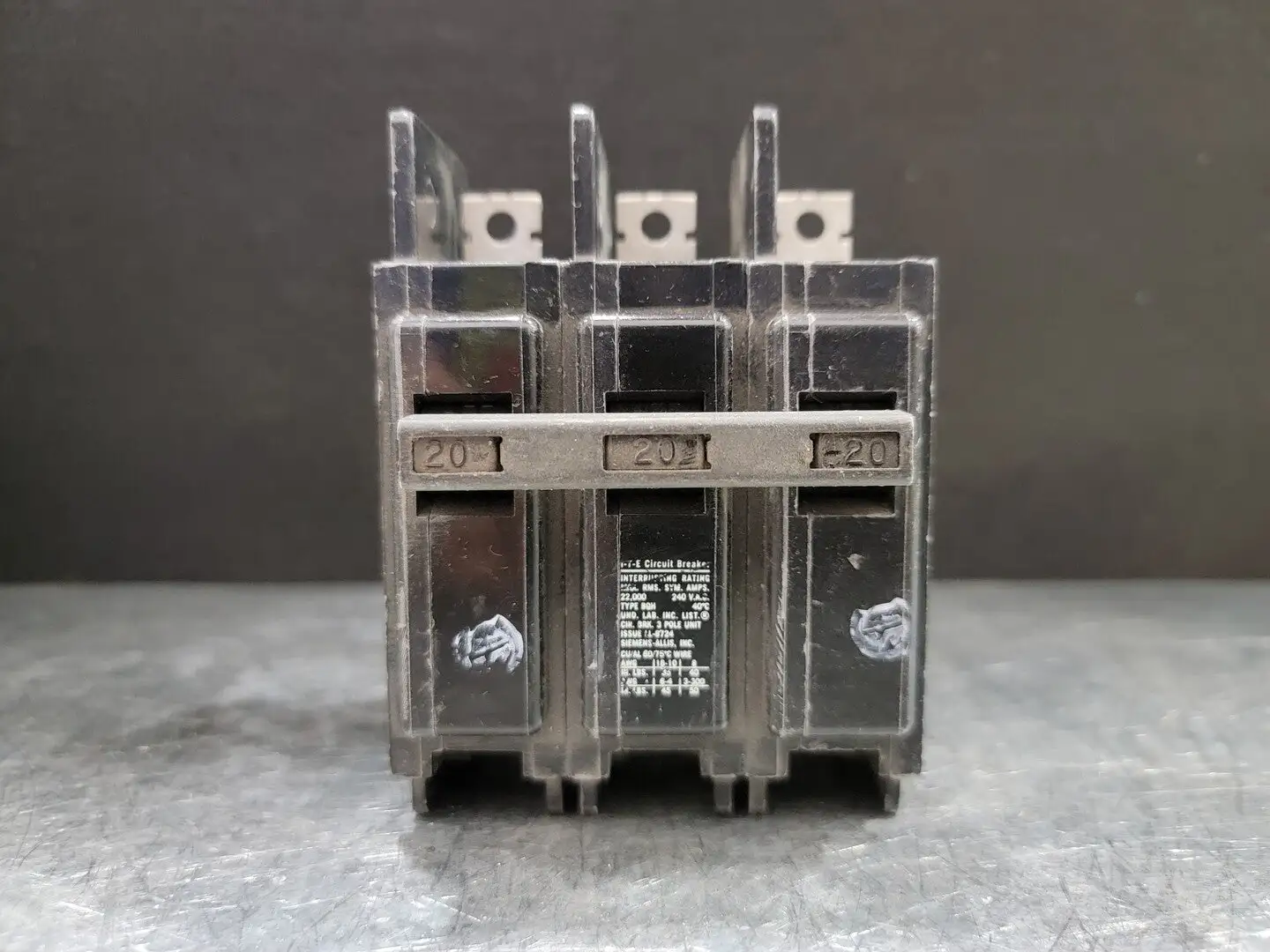 Used ITE BQ3B020H Switchgears British Columbia CA | Lenmark #243910