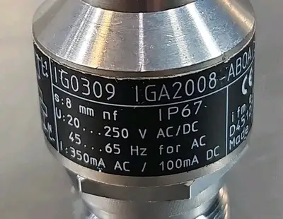 IFM EFECTOR IG0309 IGA2008-ABOA/SL/LS-300BL 20-250VAC/DC Loc5E5/6