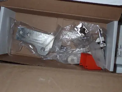 Chicago Pneumatic Pneumatic Rivet Squeezer