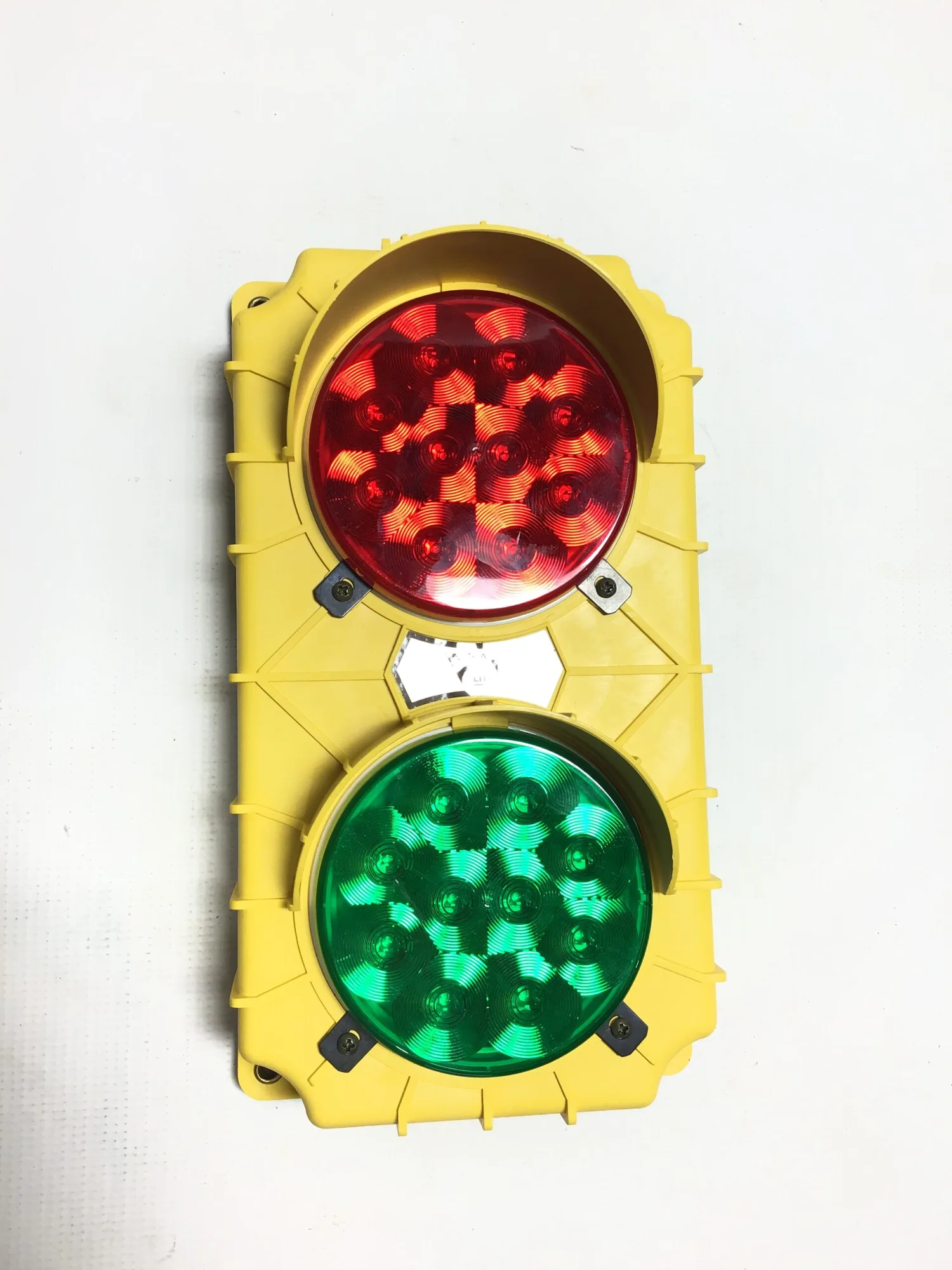 Tri-Lite 963056R1 – E165079 LED Loading Dock Safety Signal Light / Stop and Go
