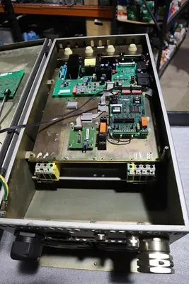 EMOTRON FDU40-090-20/DC/LWL/1.5 SUPPLY 540VDC FREQUENCY INVERTER STOCK 2239