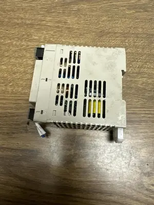 USED OMRON S8VS-06024