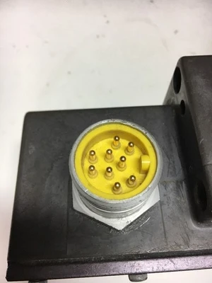 USED Balluff BNS-113-D04-R12-100