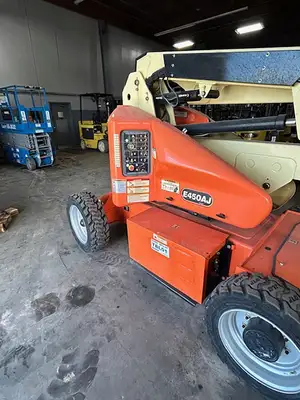 Used 2015 JLG E450AJ Crawler Boom Lifts New York US | United Lift #1446810