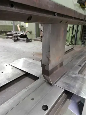 USED FAVRIN PHMMPE 3050 X 10 MM CNC