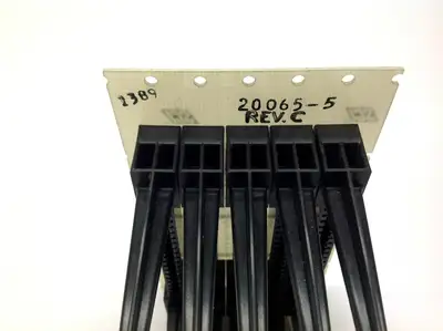 USED SCI REV. C CARD RACK W/ (5) EZM18HRMH-S38 CONNECTORS