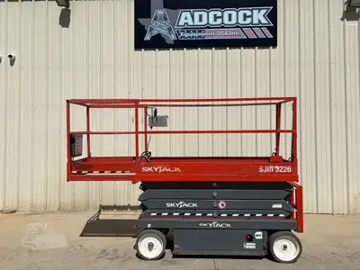 Used 2018 SKYJACK SJIII3226 Scissor Lifters Texas US | Adcock Equipment USA #1519622