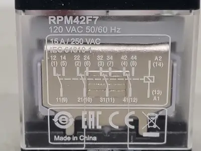 NEW SCHNEIDER ELECTRIC RPM42F7