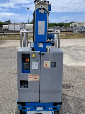 USED 2018 Genie GR-20