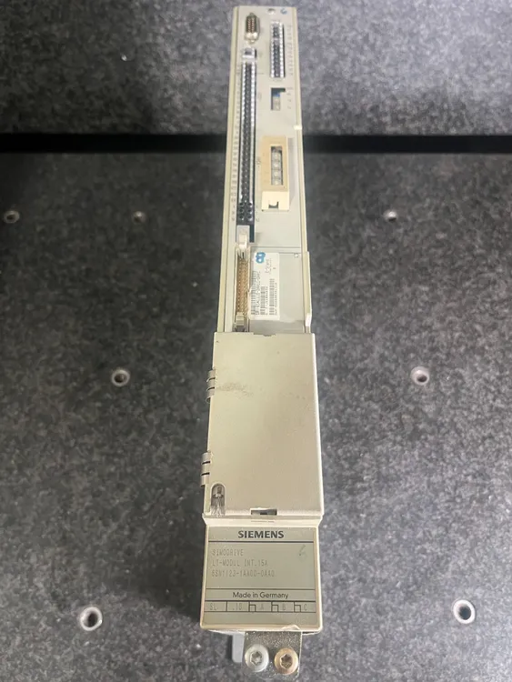 Used SEIMENS Simodrive Spindle Drives | MachineStation #947117