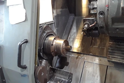 2005 Hyundai SKT 21LMS Multi-Task Turning Center