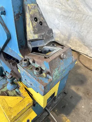 USED ACME #6 METALWORKER