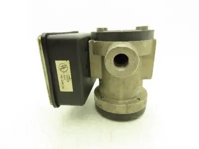 UFM 0010GM-4L-230V.9-0NR Flow Meter Monitor 1/2" NPT Port 10 GPM 3 Wire Switch