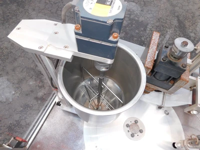 USED CAVALLA POWDER PRESS SERIES 3000