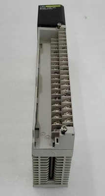 USED Schneider 140EHC10500