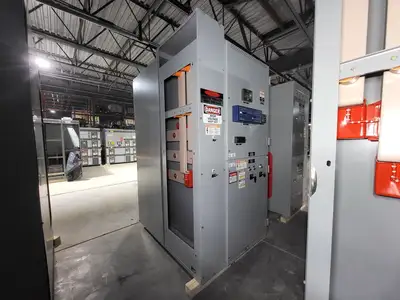 2000 Amps, 4760 Volts, 3 Phase Switchgear Unit