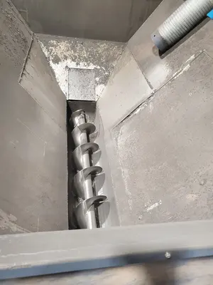 85 cu ft Dosing Hopper with Auger