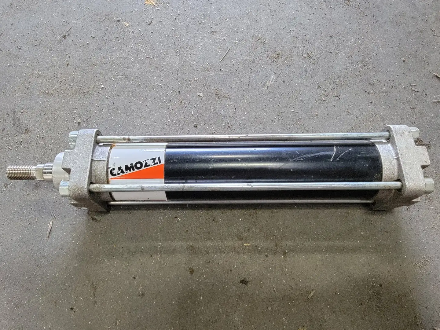 USED CAMOZZI 39N2H040A0150
