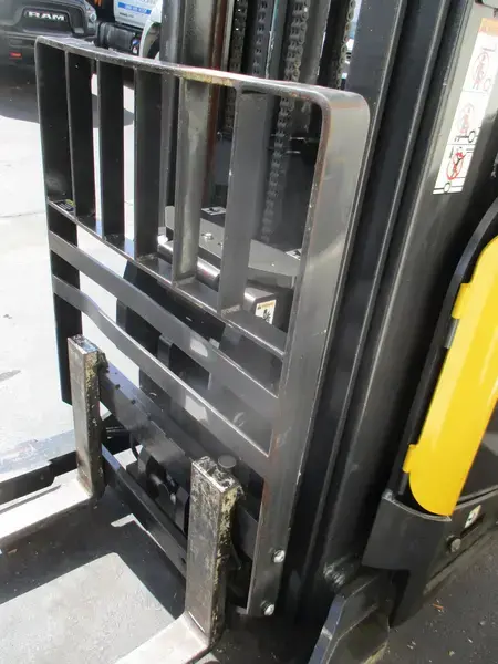 Used MITSUBISHI ESR18N-24V Misc Forklifts | TNT Industrial #399681