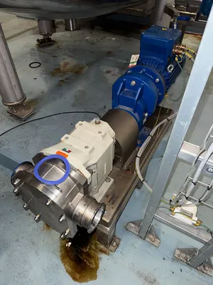 Little Used Mixing & Storage Tank Facility