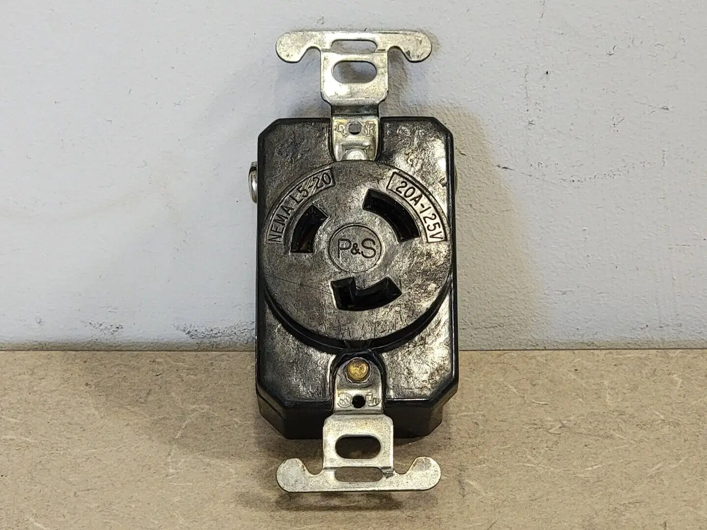 USED P&S NEMA L5-20