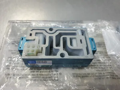 MAC FC82AAA ADVANCED PNEUMATIC VALVE. 6A-12