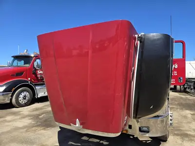 USED 2013 PETERBILT 384