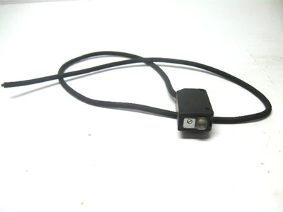 Keyence PZ-M51 Self Contained Thrubeam Photoelectric Sensor NPN, 12-24Vdc
